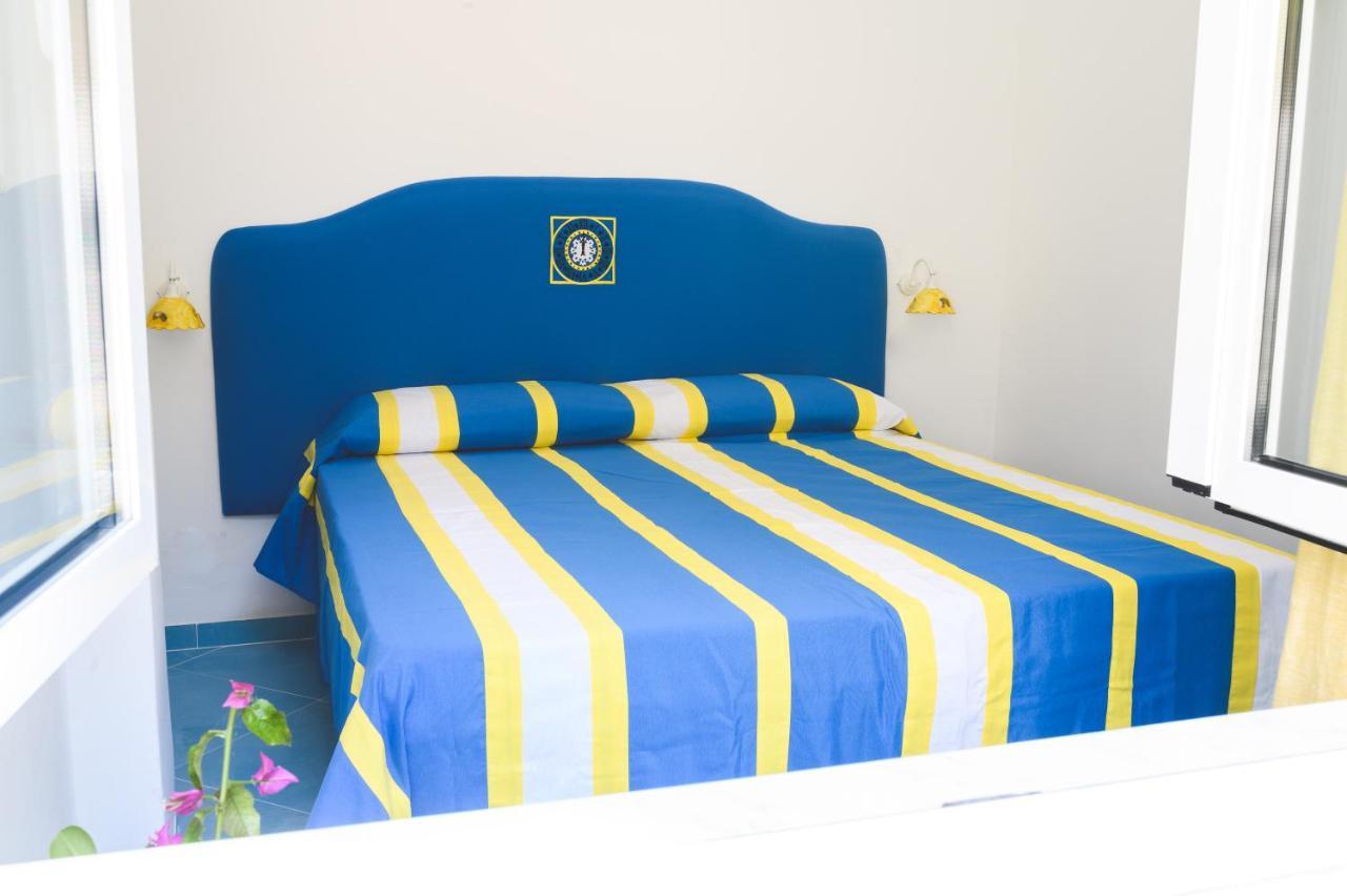Bed and Breakfast Parco Augusto Capri Exterior foto